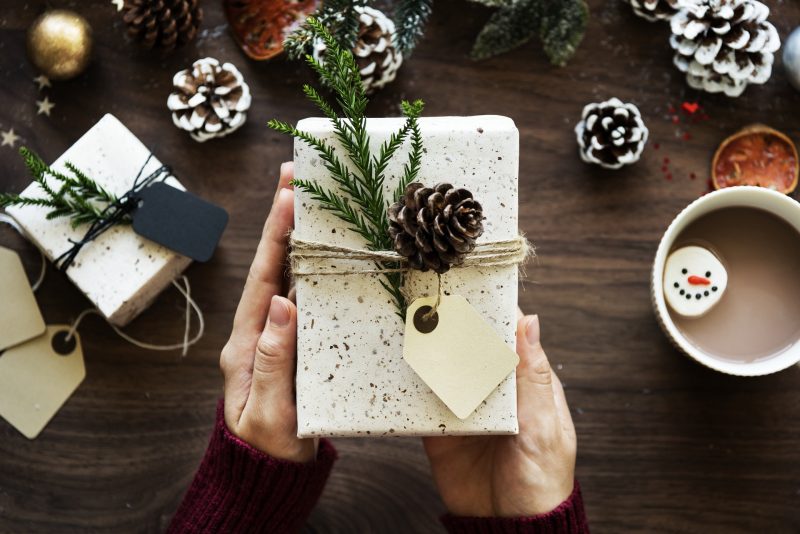【2019年】クリスマスプレゼントは何にしよう？大切な人を想いながら選ぶプレゼント【男女別】